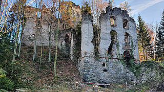 Lost Place Tour zur Ruine Waxenegg
